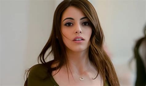 Alexa Pearl – Bio, Birthday, Age, Video .
